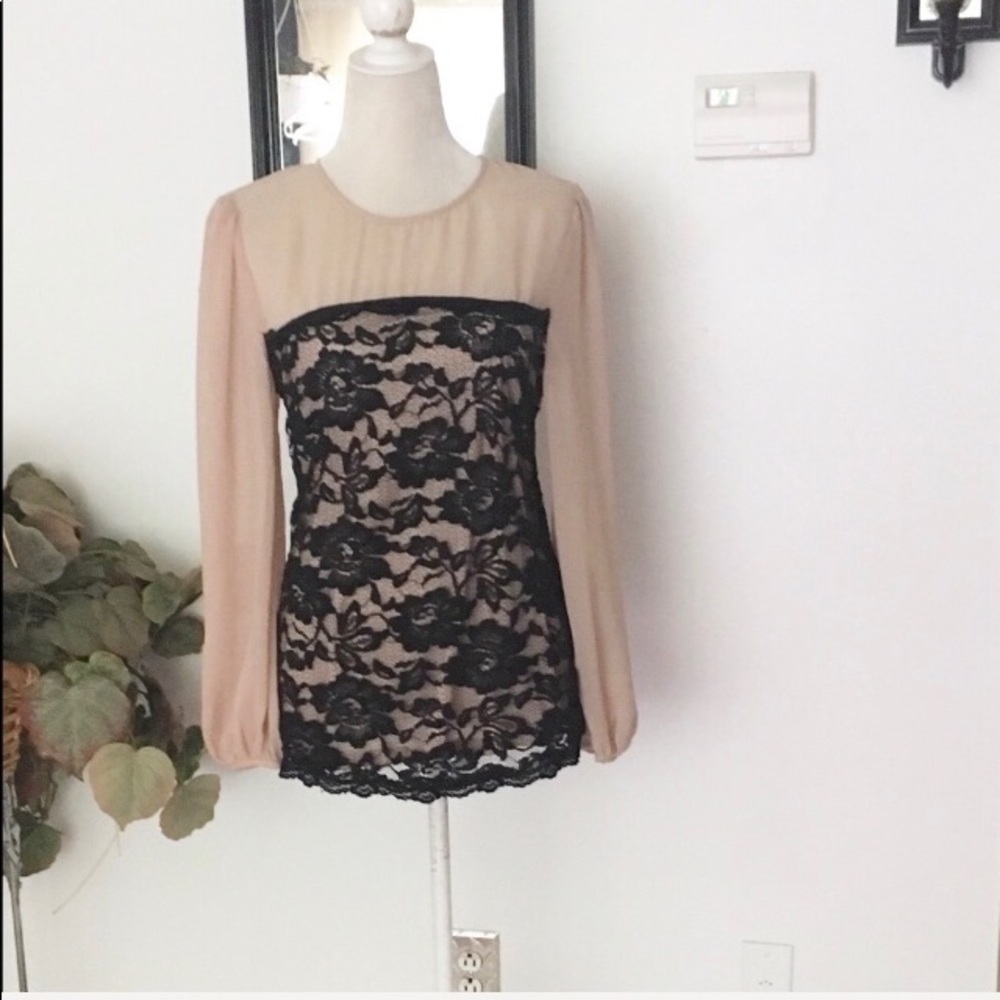 Nicole by Nicole Miller Black Tan Crochet Top Size Medium